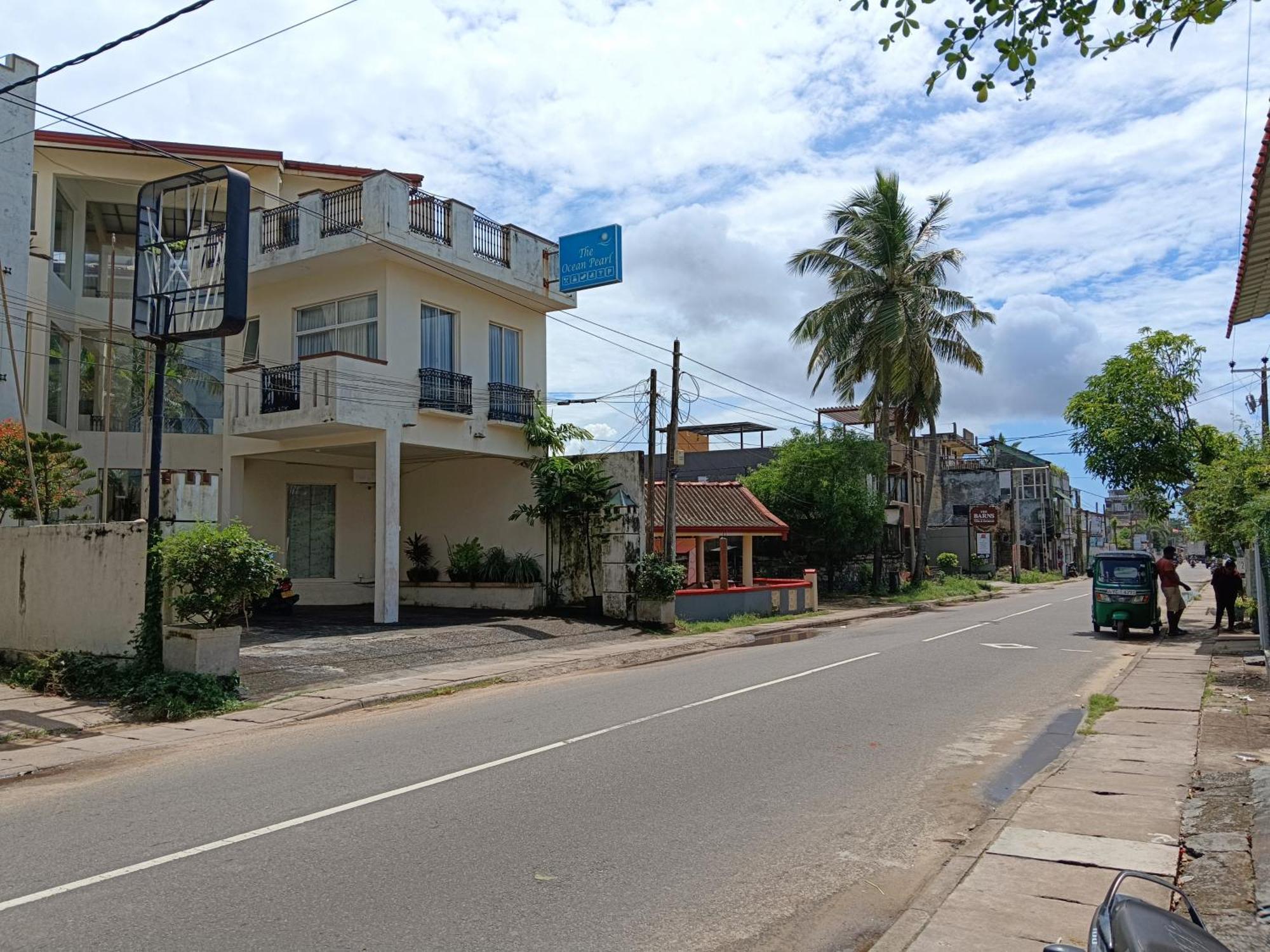 La Cozy Hotel & Restaurant Negombo Daluwekotuwa Exterior foto